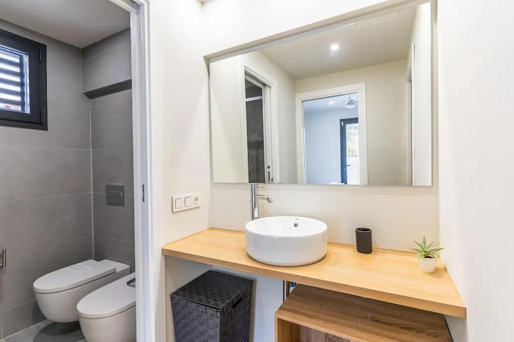 Apartment Genoveses Suites, 3 Hab, Garaje, Piscina, Solarium Y Wifi San Jose