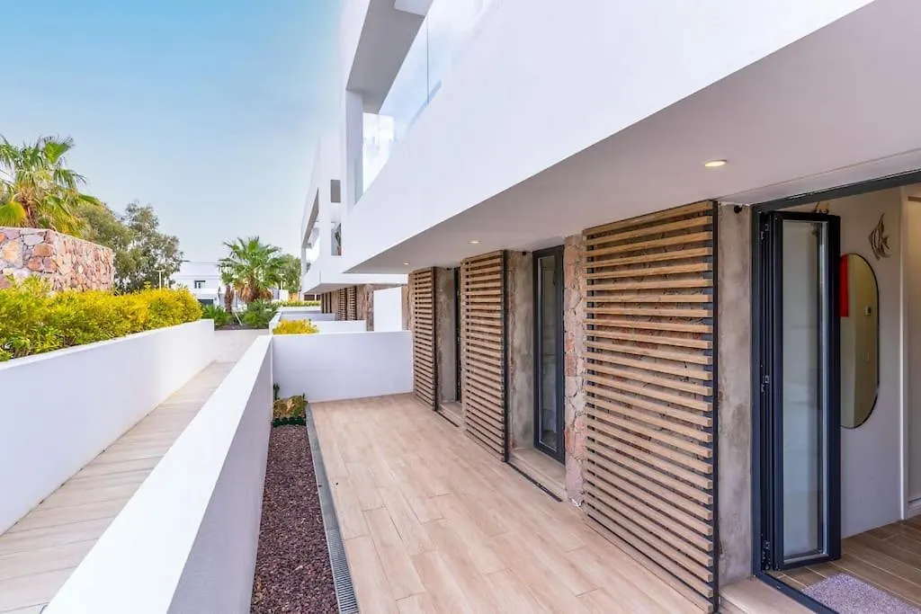 Apartment Genoveses Suites, 3 Hab, Garaje, Piscina, Solarium Y Wifi San Jose
